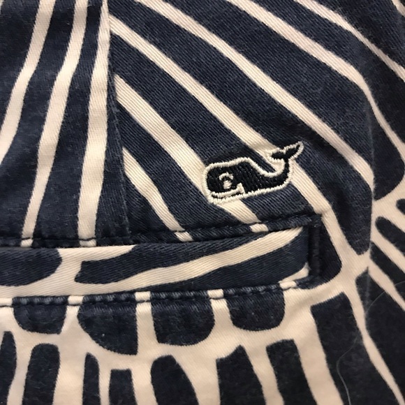 Vineyard Vines Chino Shorts 2 Seashell Print navy blue white - Picture 5 of 8